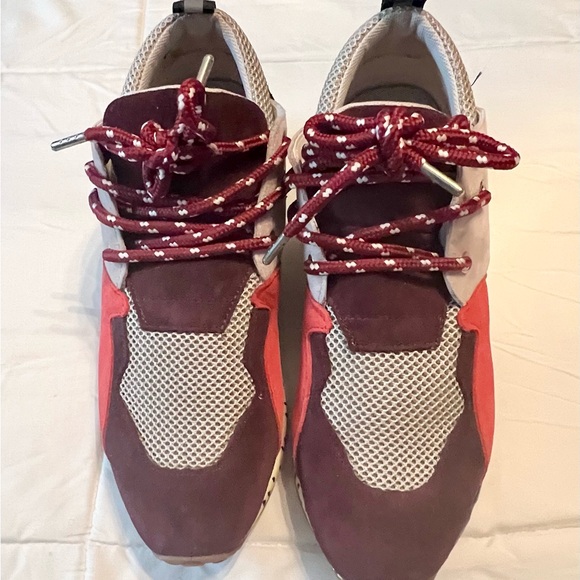 Steve Madden Cliff Retro Sneakers-Colorful Patterned with Bubblegum Sole - Picture 3 of 5